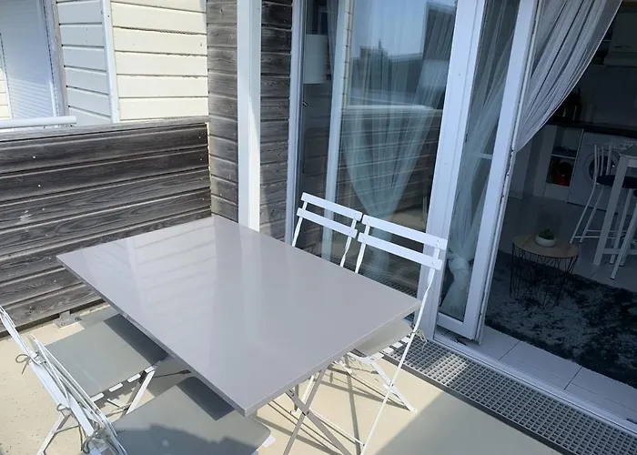 Proche Avec Parking Et Balcon - Fr-1-482-102