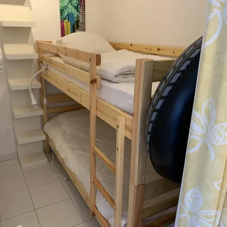 Proche Avec Parking Et Balcon - Fr-1-482-102 * فورت ماهون بلاج